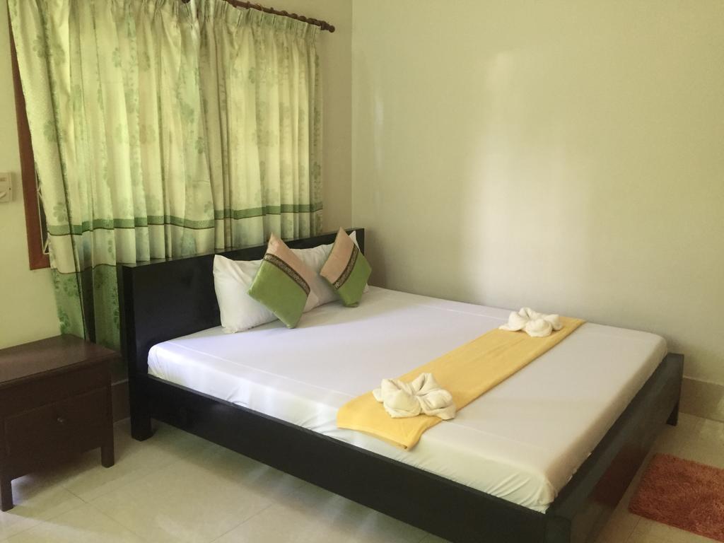 Iki Iki Guesthouse 시엠리아프 외부 사진